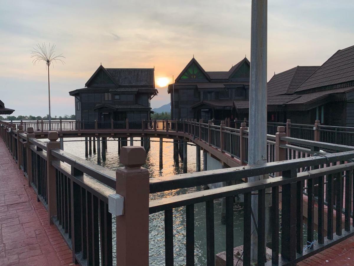 Langkawi Lagoon Resort Water Chalet 珍南海滩 外观 照片